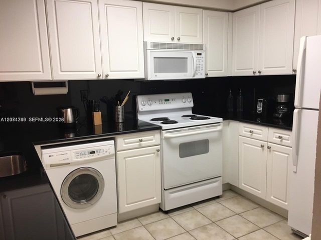 2501 S Ocean Drive 703, Hollywood, FL 33019
