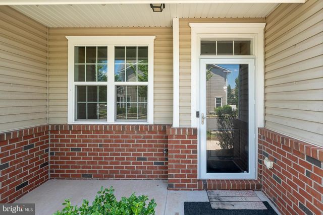 3 CANNON DR, Pennington, NJ 08534