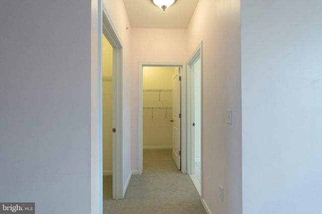 3 CANNON DR, Pennington, NJ 08534