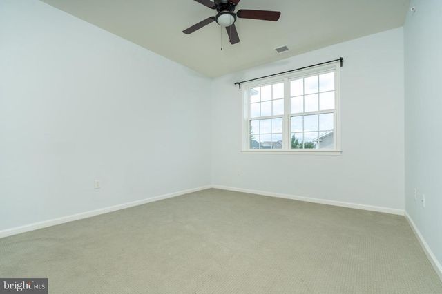 3 CANNON DR, Pennington, NJ 08534