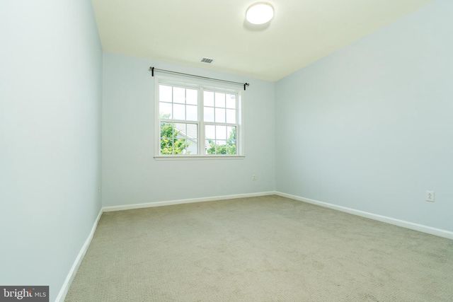 3 CANNON DR, Pennington, NJ 08534