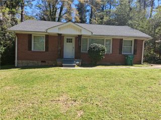 2078 E Lilac Lane, Decatur, GA 30032