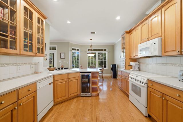 3166 Calle De Cortez, Navarre, FL 32566