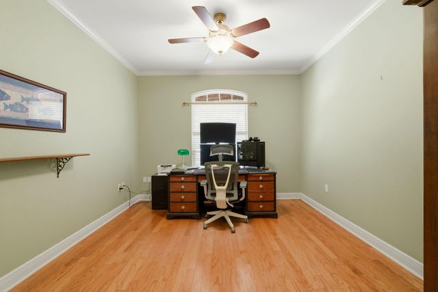 3166 Calle De Cortez, Navarre, FL 32566