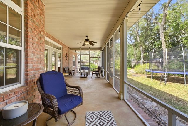 3166 Calle De Cortez, Navarre, FL 32566