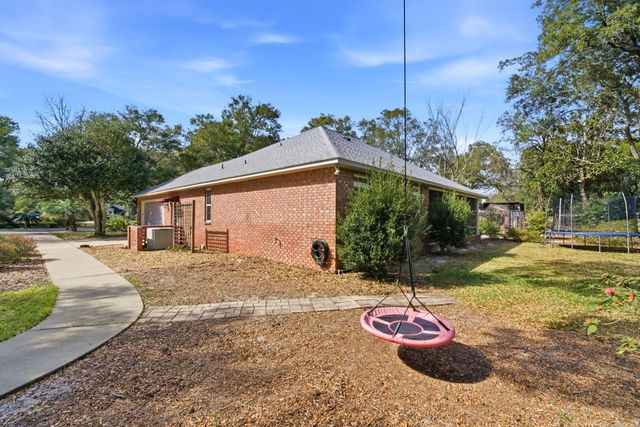 3166 Calle De Cortez, Navarre, FL 32566