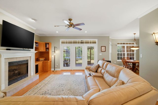 3166 Calle De Cortez, Navarre, FL 32566