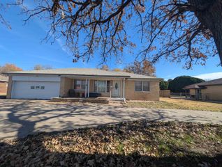 3334 S Seneca St, Wichita, KS 67217