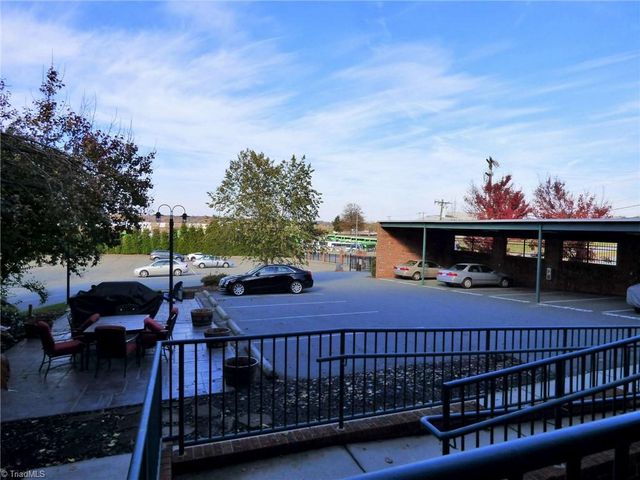 836 Oak Street 301, Winston-salem, NC 27101