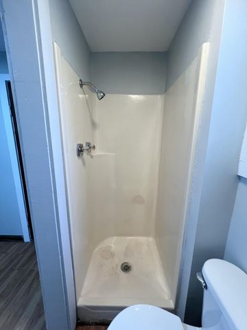 420 E Cumberland Avenue, Jamestown, KY 42629