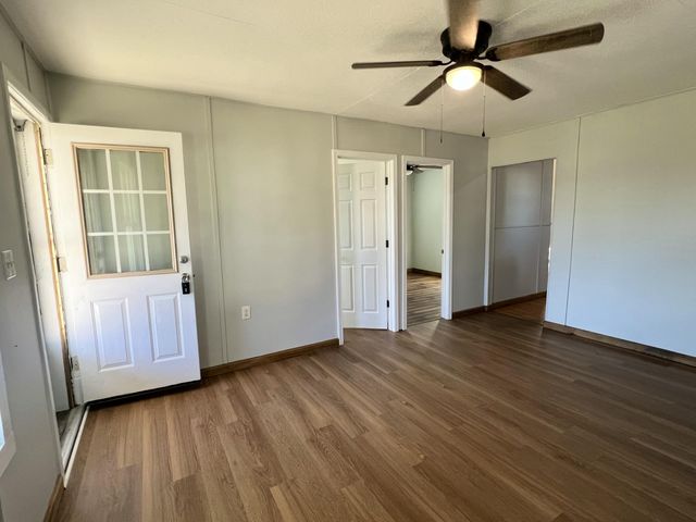 420 E Cumberland Avenue, Jamestown, KY 42629