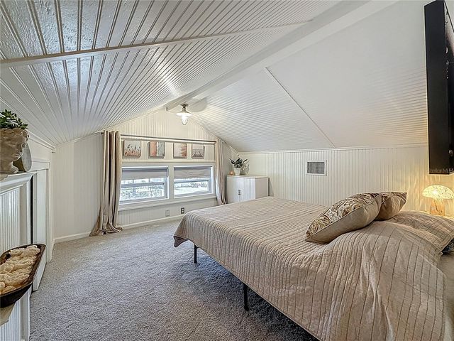 231 15TH AVENUE NE, St Petersburg, FL 33704