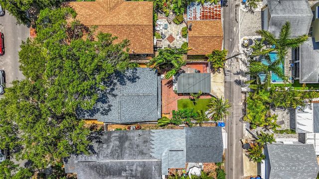 231 15TH AVENUE NE, St Petersburg, FL 33704