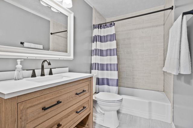 104 Morningside Drive, Lawrenceburg, KY 40342