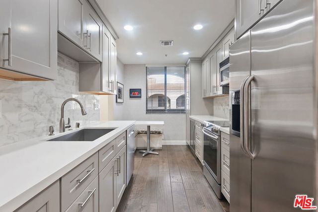 2112 Century Park Lane 411, Los Angeles, CA 90067