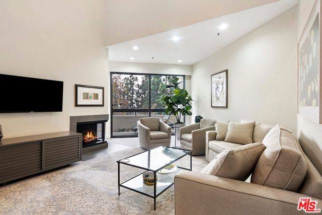 2112 Century Park Lane 411, Los Angeles, CA 90067