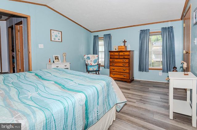 8021 FAIR BREEZE DR, Severn, MD 21144