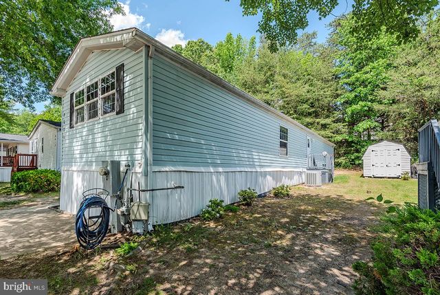 8021 FAIR BREEZE DR, Severn, MD 21144