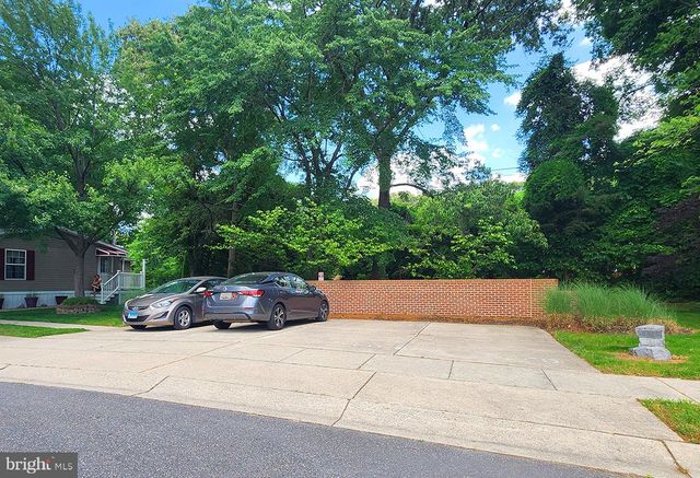 8021 FAIR BREEZE DR, Severn, MD 21144