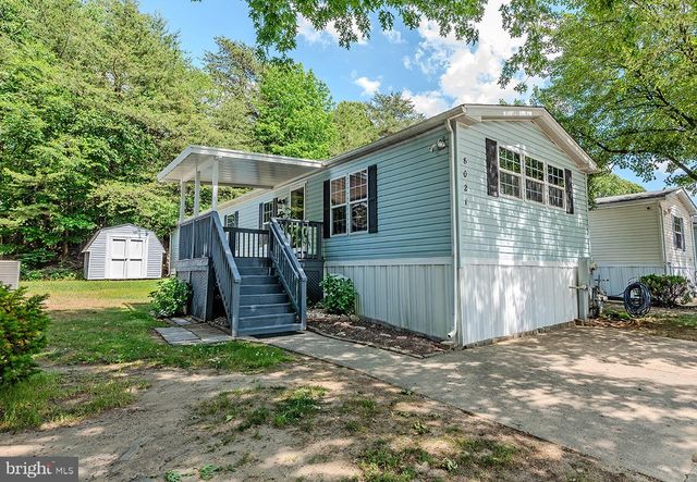 8021 FAIR BREEZE DR, Severn, MD 21144