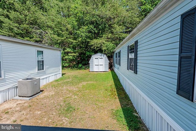 8021 FAIR BREEZE DR, Severn, MD 21144