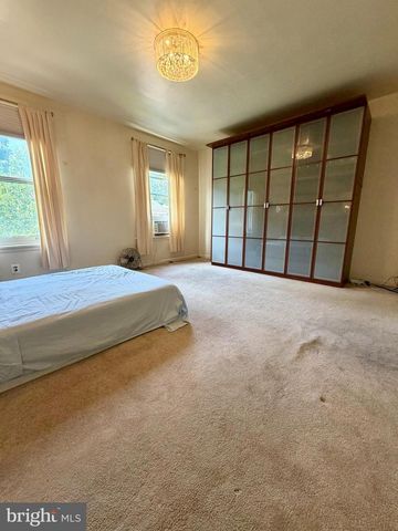 4518 REGENT ST, Philadelphia, PA 19143