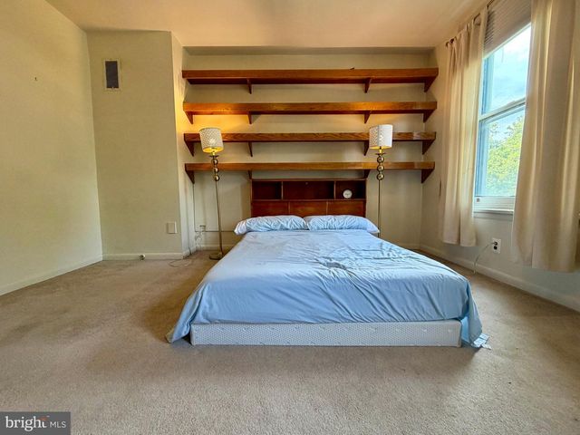 4518 REGENT ST, Philadelphia, PA 19143