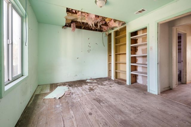 212 Winona Avenue, Pacifica, CA 94044