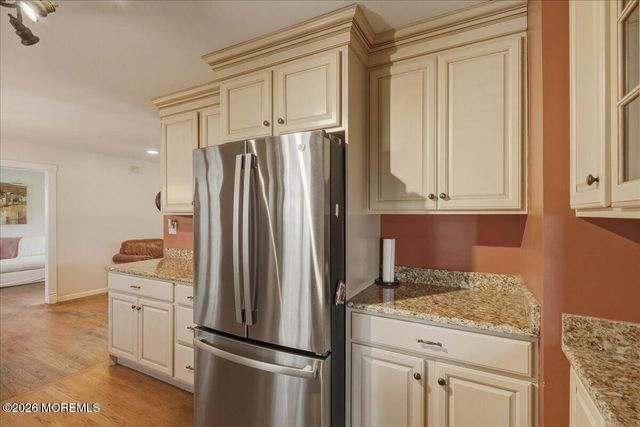 11 Neal Street, Jackson, NJ 08527