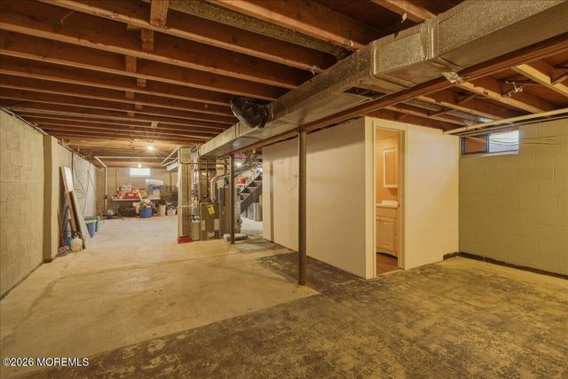 11 Neal Street, Jackson, NJ 08527