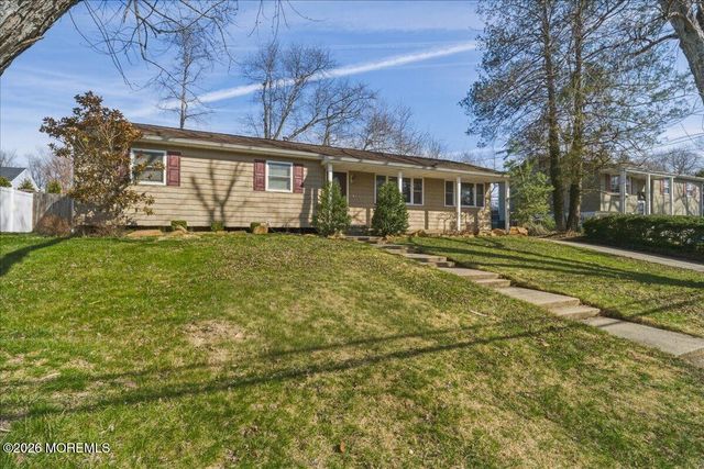 11 Neal Street, Jackson, NJ 08527