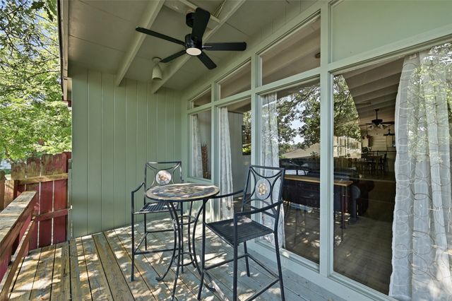 513 W Easy Street, Sherman, TX 75092