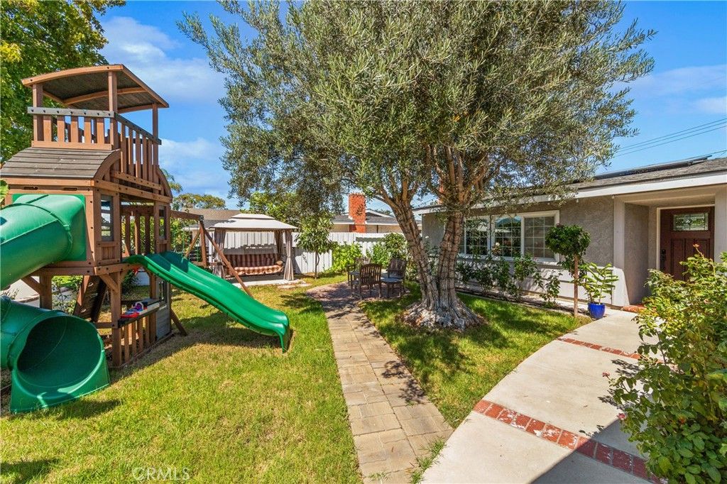 2972 Teakwood Place, Costa Mesa, CA 92626 — photo 3