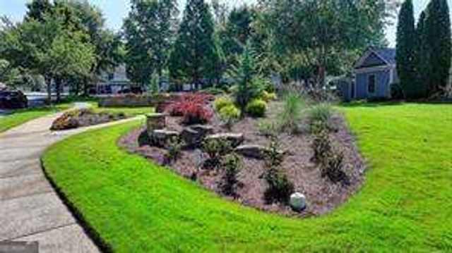 2008 Hailston Drive, Duluth, GA 30097