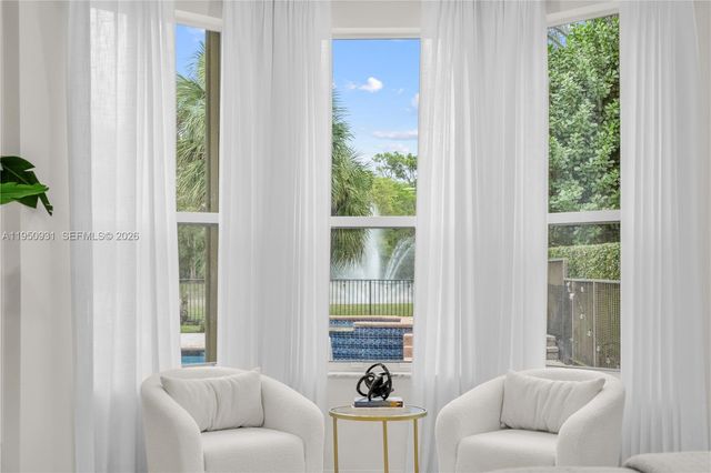 6006 Pinewood Avenue, Parkland, FL 33067