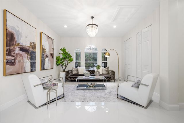 6006 Pinewood Avenue, Parkland, FL 33067