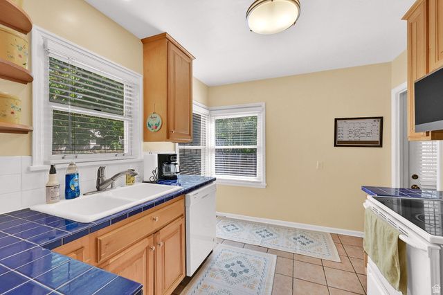 2352 S POLK AVE, Ogden, UT 84401