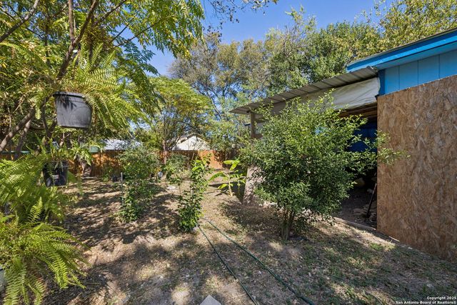 3263 Martin Luther King, San Antonio, TX 78220