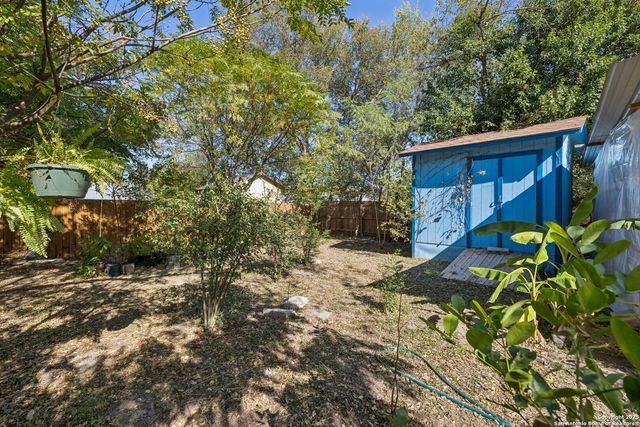 3263 Martin Luther King, San Antonio, TX 78220