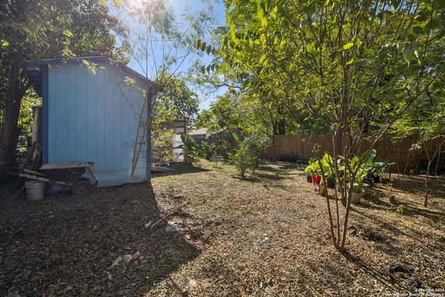 3263 Martin Luther King, San Antonio, TX 78220