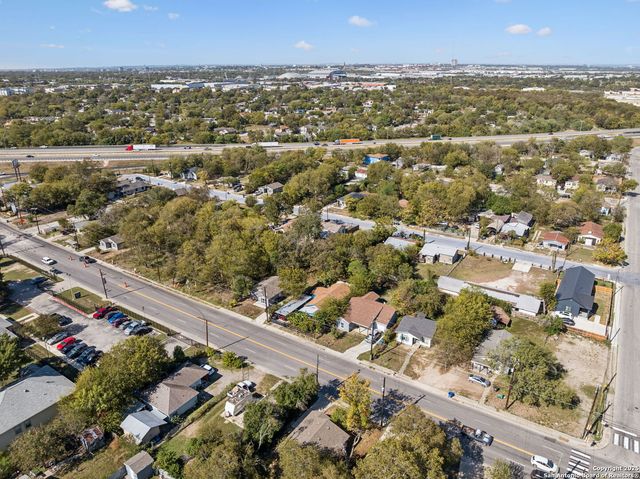 3263 Martin Luther King, San Antonio, TX 78220