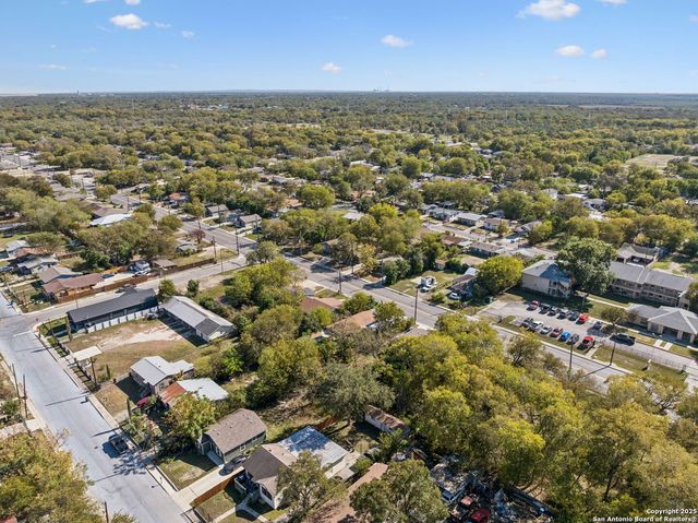 3263 Martin Luther King, San Antonio, TX 78220