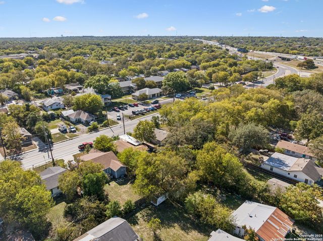 3263 Martin Luther King, San Antonio, TX 78220