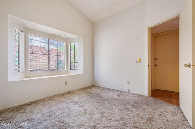 10073 E Desert Aire Drive, Tucson, AZ 85730