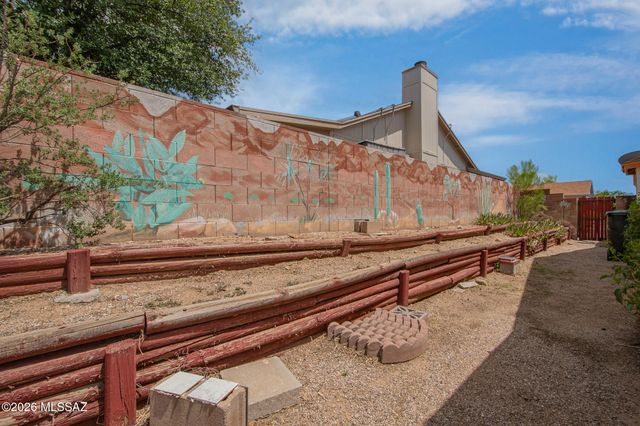 10073 E Desert Aire Drive, Tucson, AZ 85730