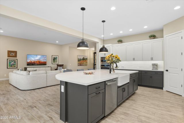 21357 W MARIPOSA Street, Buckeye, AZ 85396