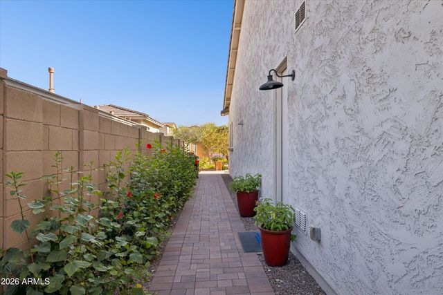 21357 W MARIPOSA Street, Buckeye, AZ 85396