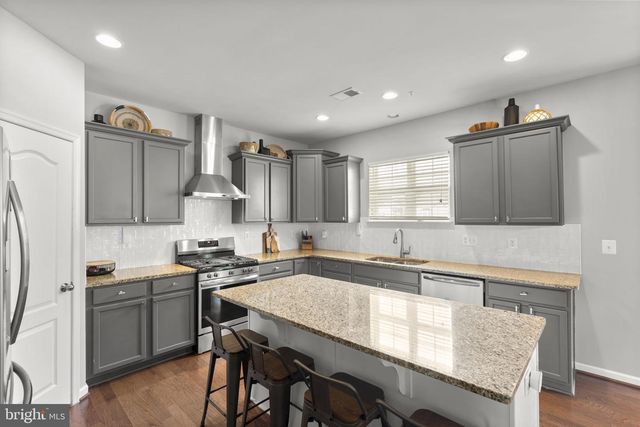 5161 ATLANTIS LN, White Plains, MD 20695