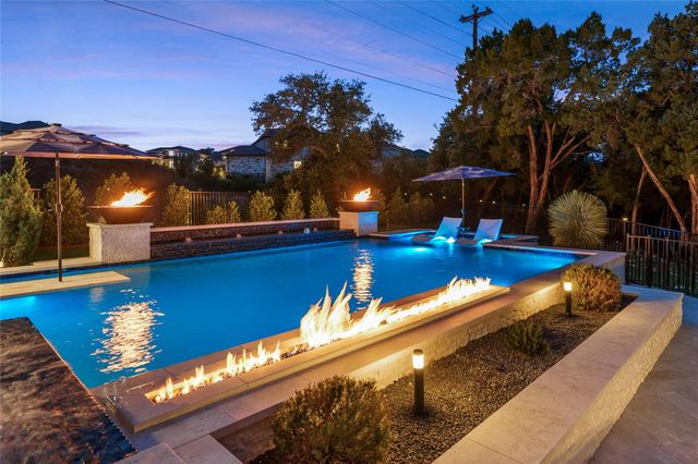 701 Echelon PL, Lakeway, TX 78738