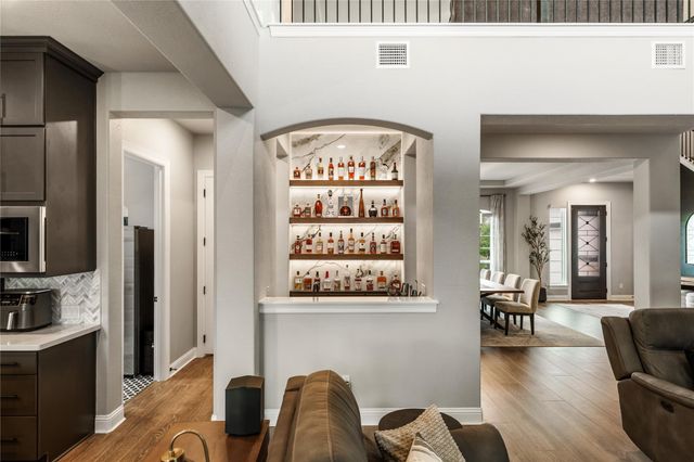 701 Echelon PL, Lakeway, TX 78738